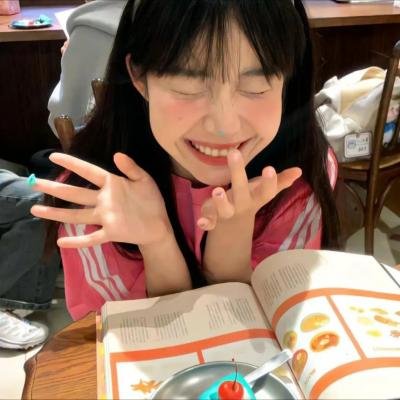 《艳誉双全》海报